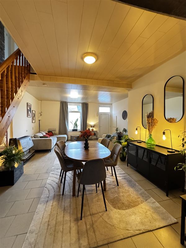 Maison moderne avec de beaux volumes